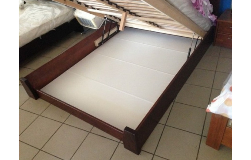 Деревянная кровать Селена Аури Эстелла